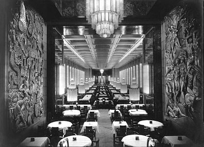 Dining room of the SS Normandie designed by Pierre Patout (1934–35)
