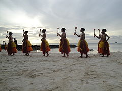 Frauen bei einem traditionellen Tanz