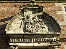 1668 door case: this restoration intervention on the building is an architectural essay on statecraft and the Restoration