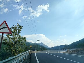Kuttikkanam-Elappara_State_Highway,_7_Apr_2023.jpg