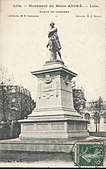 Monument Maire Andre, Place du Concert in Lille, Frankreich