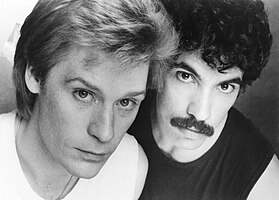 Daryl Hall (left) and John Oates (right), c. 1980