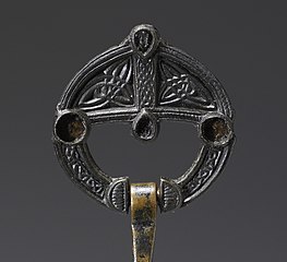 9th-century Irish ring brooch