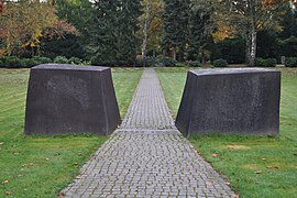 Flutopfer-Mahnmal auf dem Ohlsdorfer Friedhof