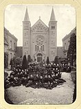 Pupils of Ursuline school posing at the village church, Uden (1896/97)