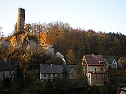 Podhradí with ruins of Neuberg Castle
