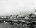 Der vor Dakar erbeutete Stolz der Marine, die Richelieu, wurde in den USA repariert (1943)