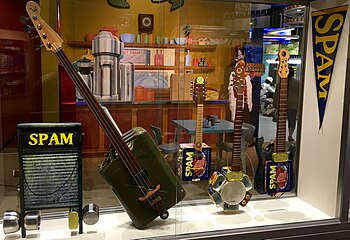 Canstruments at the Spam Museum