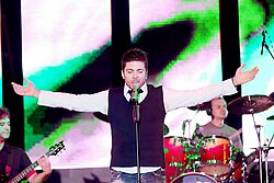 Proeski at his last concert in Skopje on 5 October 2007, eleven days before his death.
