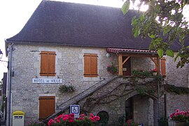 The town hall in Montfaucon