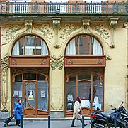 Art nouveau facade, Gambetta street (early 20th c.)