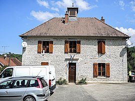 The town hall in Rougemontot