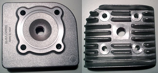 Flathead head for a Moto Morini scooter (bottom top piece on left, top piece on right)