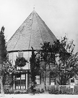 Round House, west side of Main south of 3rd, c. 1880-1885