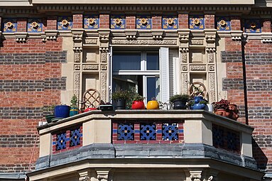 Eclectic façade with triglyphs and metopes of the Suriname Embassy (Rue du Ranelagh no. 94), Paris, unknown architect, 1885