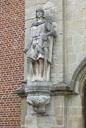 Knight Daniel van Bouchout at the wall of Bouchout Castle's Court of Honour opposite the Donjon tower. Daniel van Bouchout gloriously fought at the Battle of Worringen in 1288.