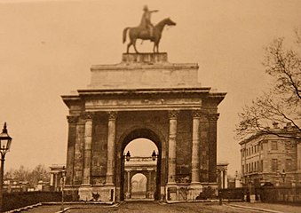 The statue on Wellington Arch, c. 1850s