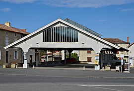 The market hall in Joussé