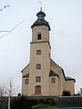 Kirche und Kirchhof mit Einfriedungsmauer