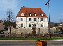 The town hall in Vaivre-et-Montoille