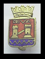Brosche mit dem Wappen der Stadt Riva