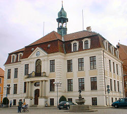 Neo-Baroque town hall of Teterow (1910)