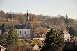 The church and surroundings, in Crozon-sur-Vauvre