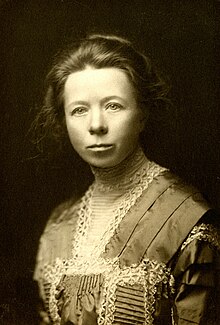 Mary Gray Peck between 1895 and 1909