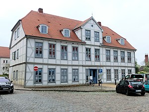 Für die Bützower Altstadt typisches Fachwerkhaus (Schlossstrasse 16)