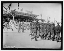 President Taft reviewing the troops in front of Union Station