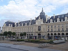 Le Palais du Commerce at Place de la République.