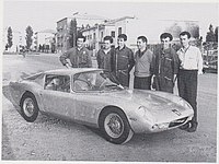 Giorgio Bassi (dritter von rechts) mit der ASA-Werksmannschaft 1965