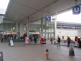 Bahnhof Wien Floridsdorf (Franz-Jonas-Platz)