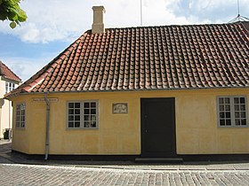 Birthplace and original museum (45 Hans Jensens Stræde)