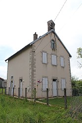 The town hall in Courbette