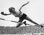 Esther Brand, Olympiasiegerin 1952 im Hochsprung