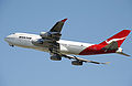 Qantas B747