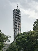 The 42 entsteht zwischen den Gebäuden Jeevan Sudha und Tata