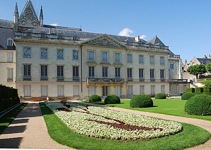 The former archbishop's palace, now the Museum of Fine Arts of Tours.