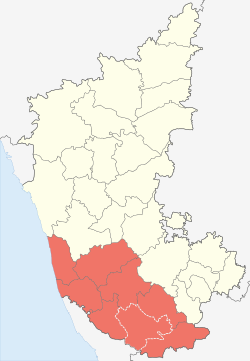 Mysuru administrative division; Mysore (inside the dotted Mysore district) is the division's headquarters