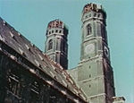 Beide Kirchtürme 1945