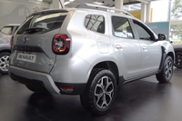 2022 Renault Duster Intens 4x4 (Colombia)