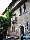 The balcony of Juliet at Villa Capuleti in Verona