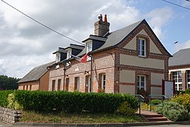The town hall in Ventes-Saint-Rémy