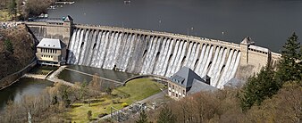 A dam is a good illustration of acutal and perceived risk.
