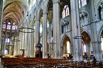The three levels of the interior of Bourges Cathedral