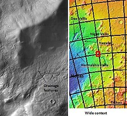 Drainage features in Reull Vallis, as seen by THEMIS. Click on image to see relationship of Reull Vallis to other features.