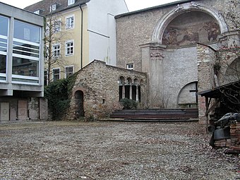 Ruine der Stiftskirche Obermünster, Reste des Chorbereichs