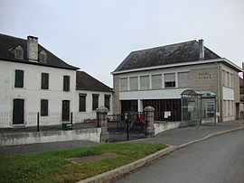 The town hall and school of Domezain-Berraute