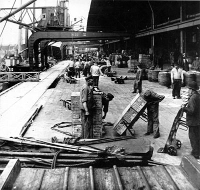 Hamburg dock workers, around 1900